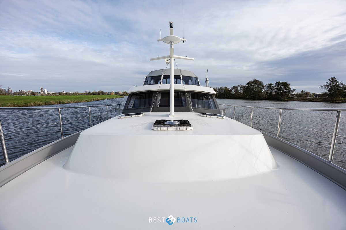 foto: 33 Linssen 40 SL AC