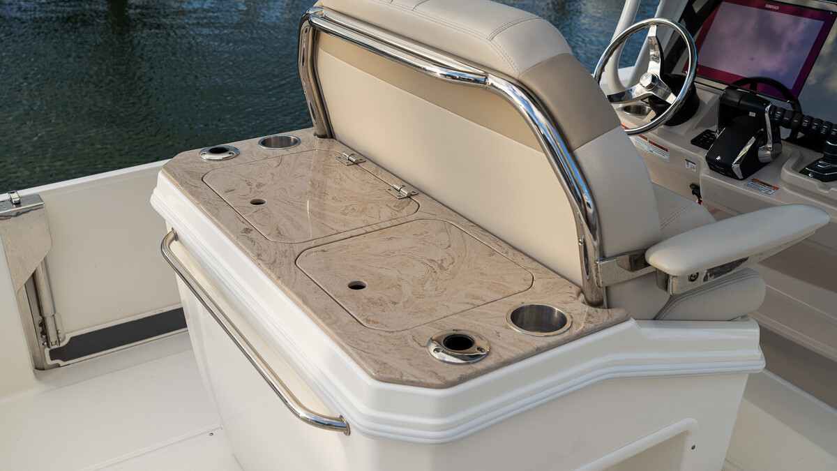 foto: 13 Boston Whaler 280 Dauntless