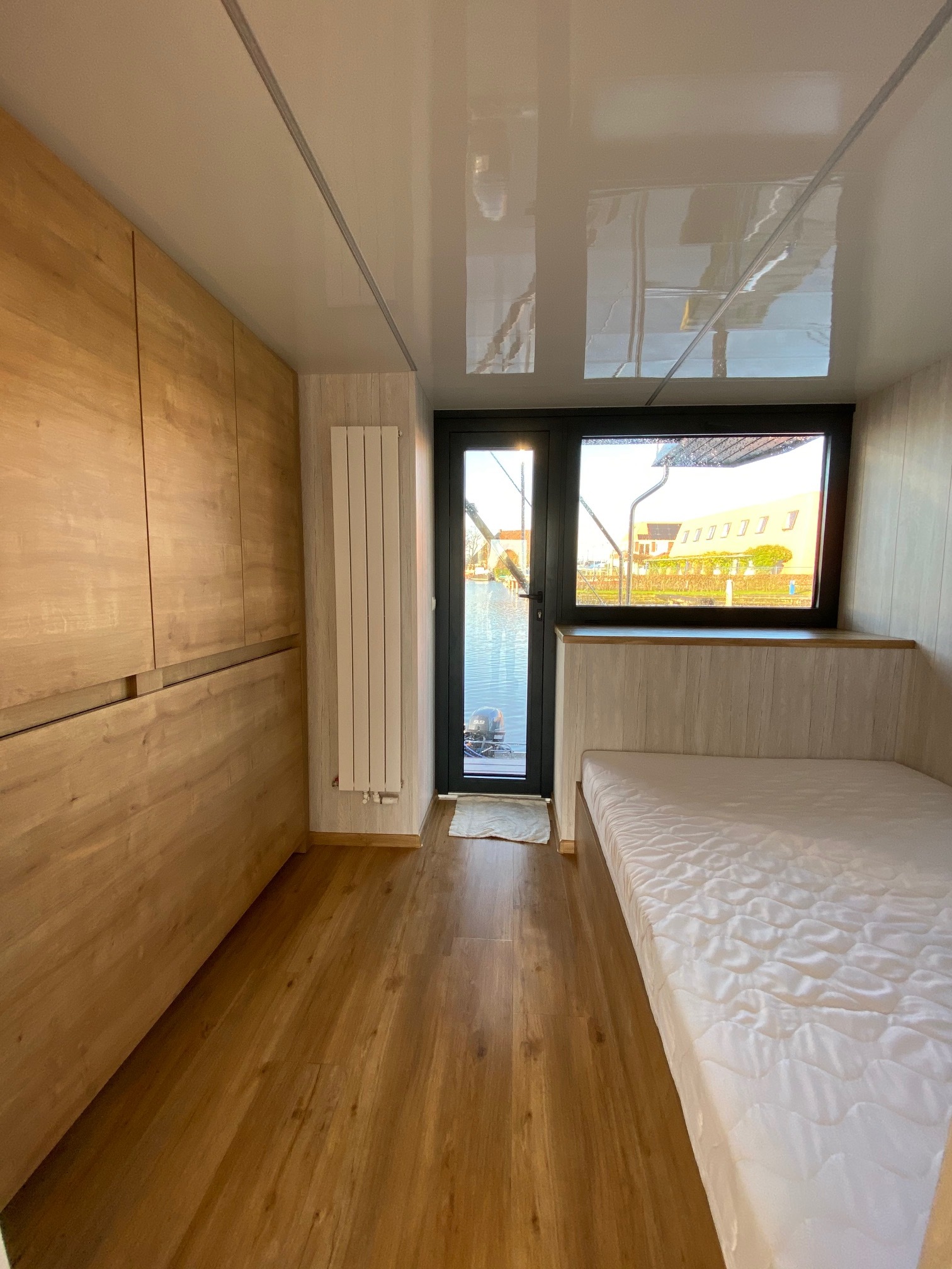 foto: 22 Campi 340 Houseboat