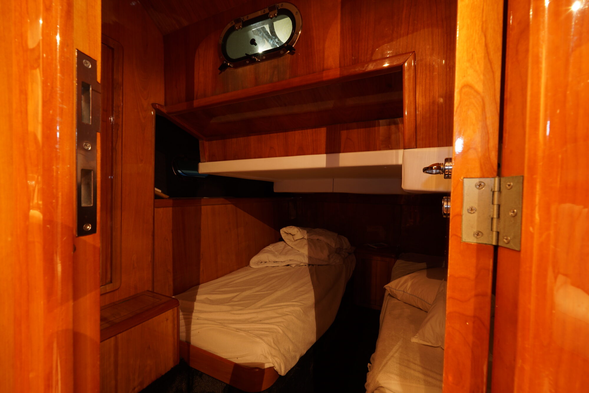 foto: 32 Airon Airon Marine 425 HT