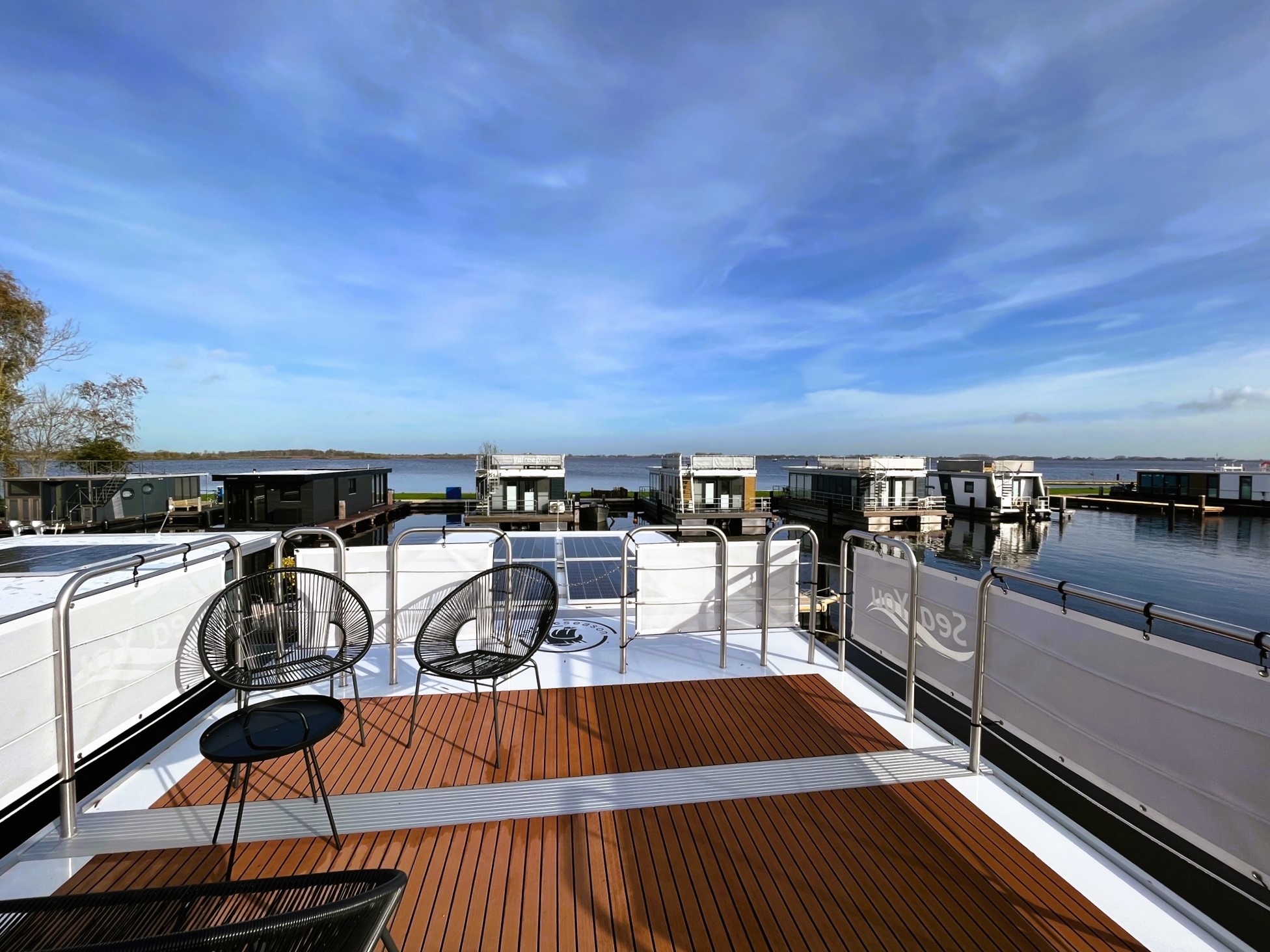 foto: 30 Nordic Season Met Ligplaats NS 40 Eco 36m2 Houseboat