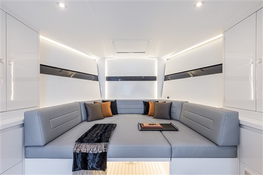 foto: 12 Vandutch 56 - New