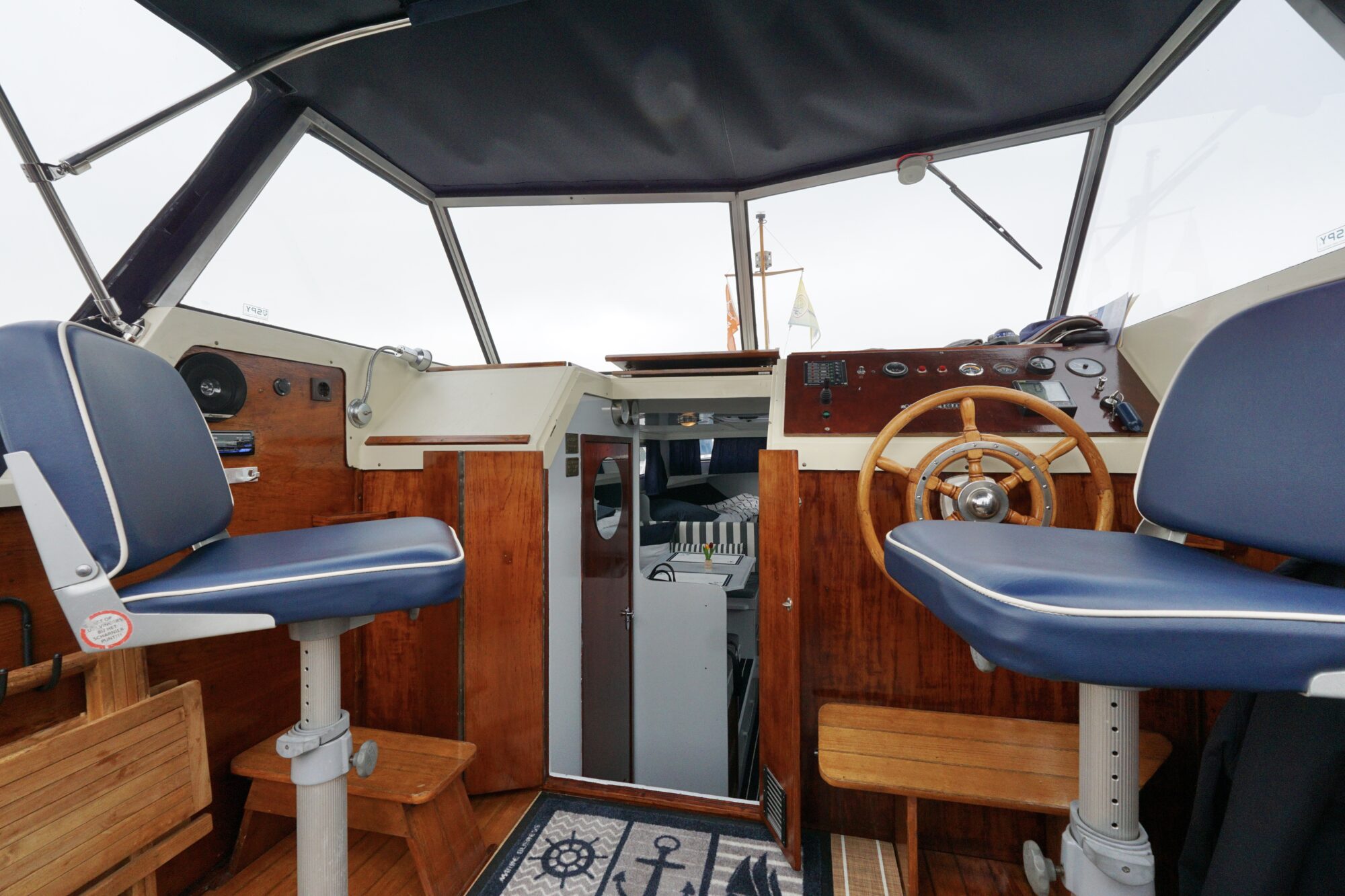 foto: 24 Waterland Waterland 8.50 OK