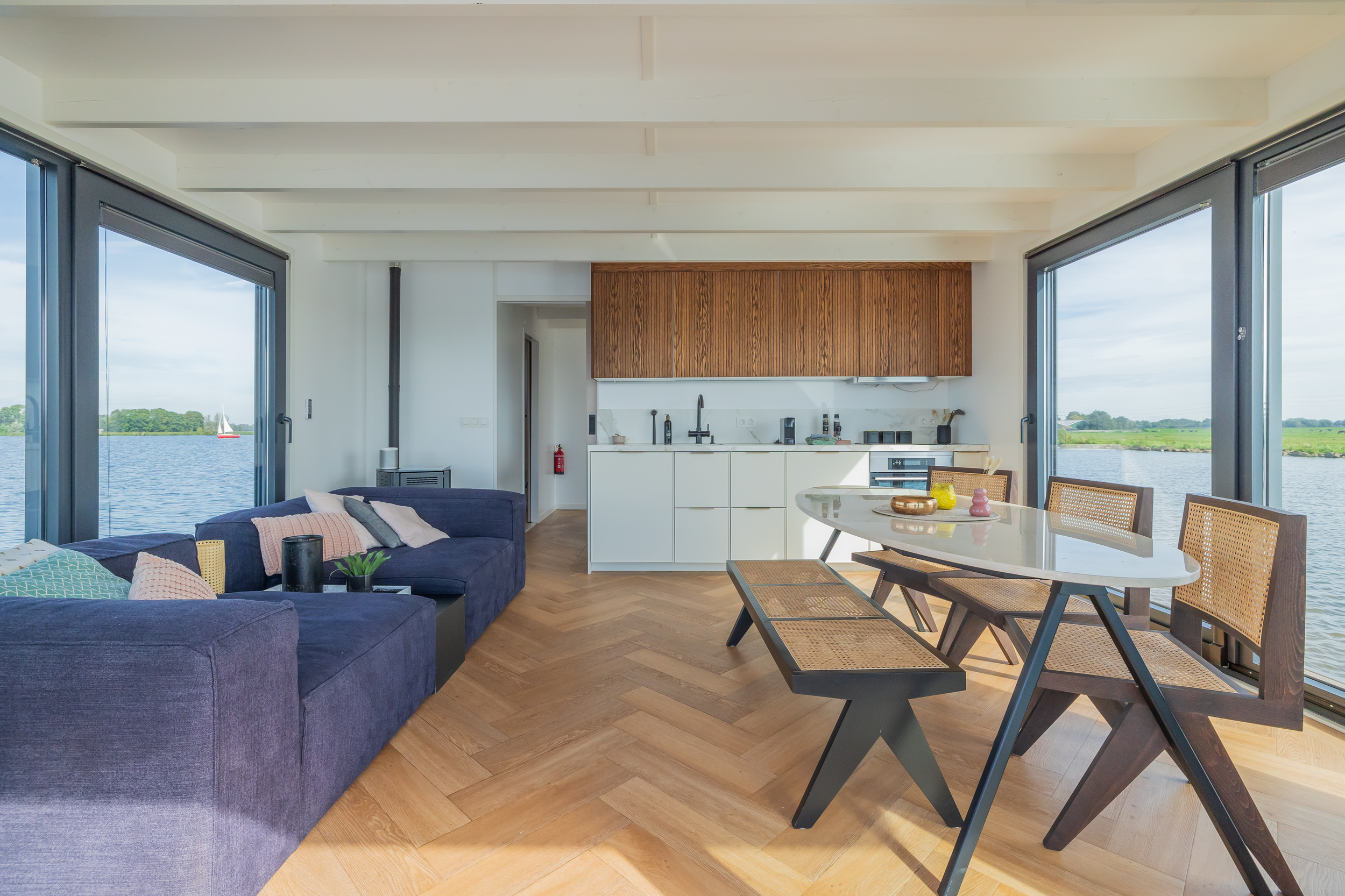 foto: 25 Surla (met Tender) Houseboat 15 Volledig Elektrisch With Charter