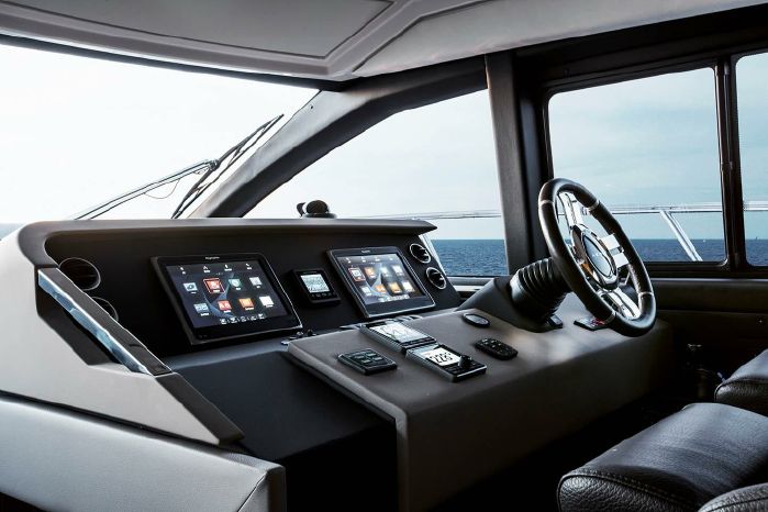 foto: 9 Azimut 50