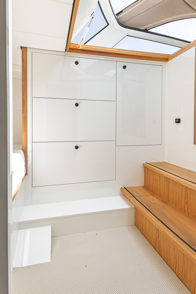 foto: 23 Crown yachts Crown Keyzer S33