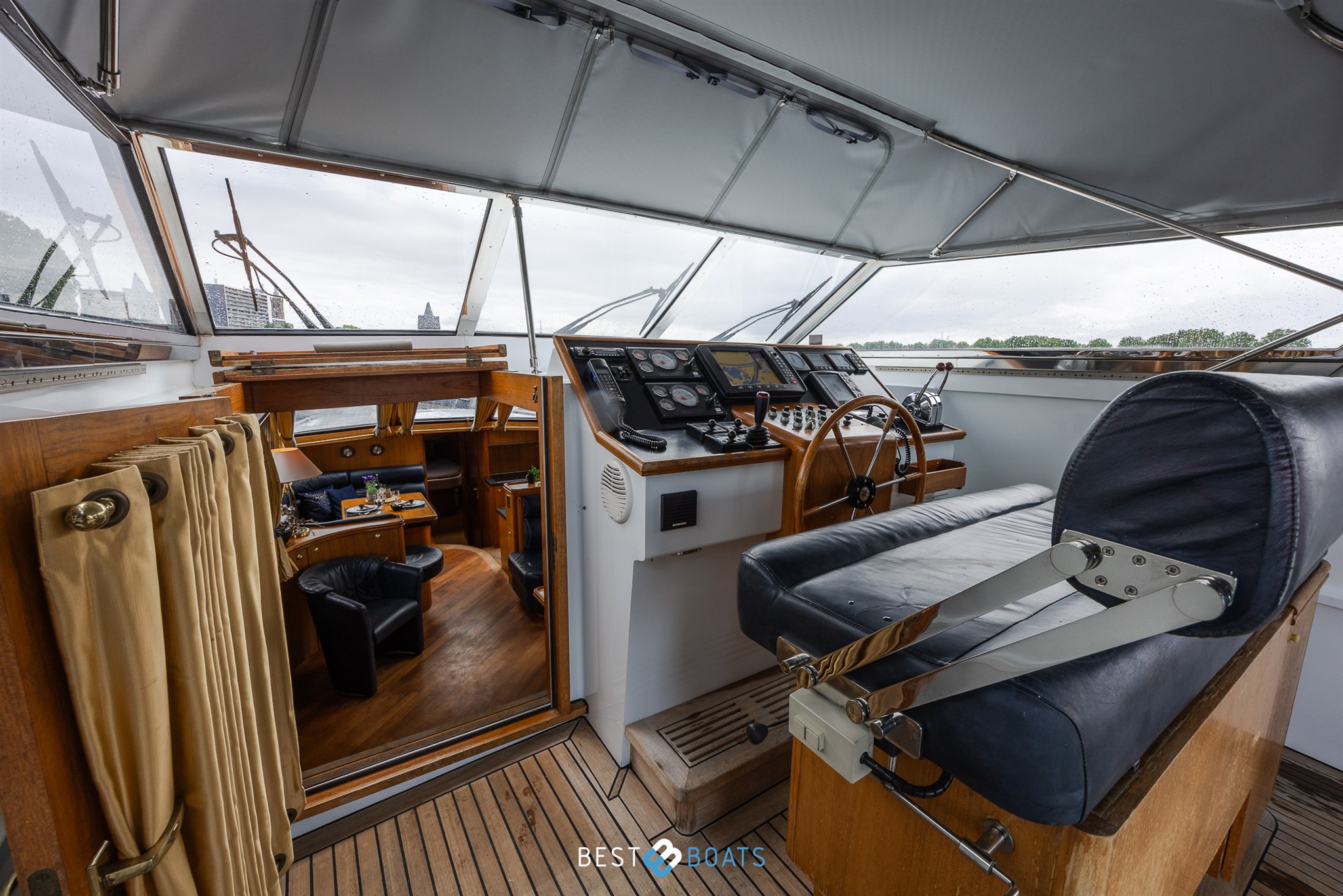 foto: 26 Wim Van Der Valk Continental 1700
