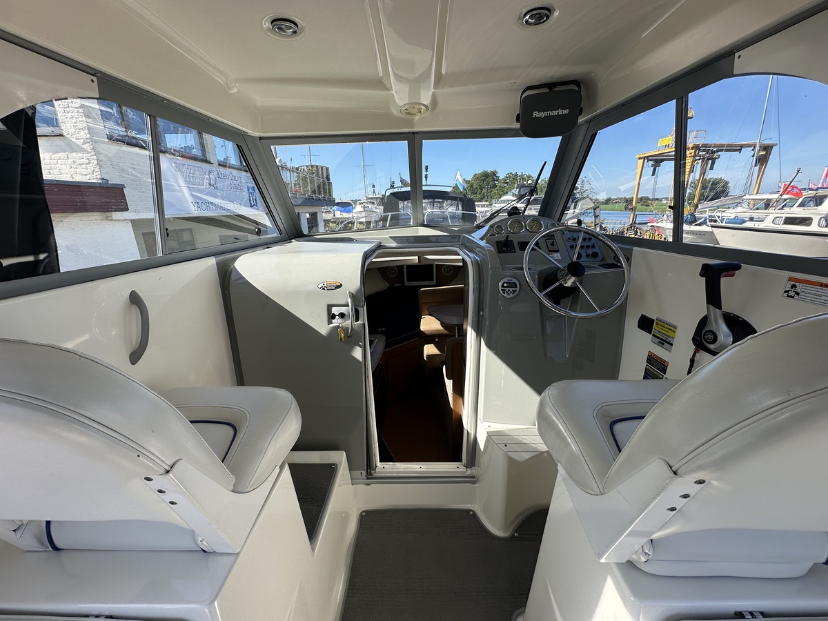 foto: 20 Bayliner 246 Discovery 