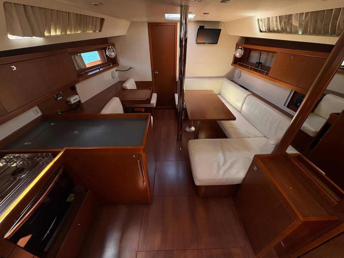 foto: 49 Beneteau Oceanis 41