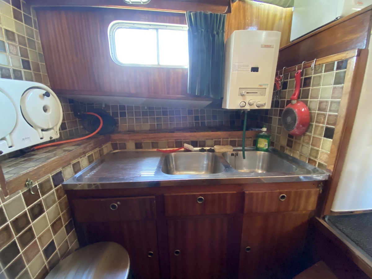 foto: 28 Gillissen  1130 AK Spiegelkotter