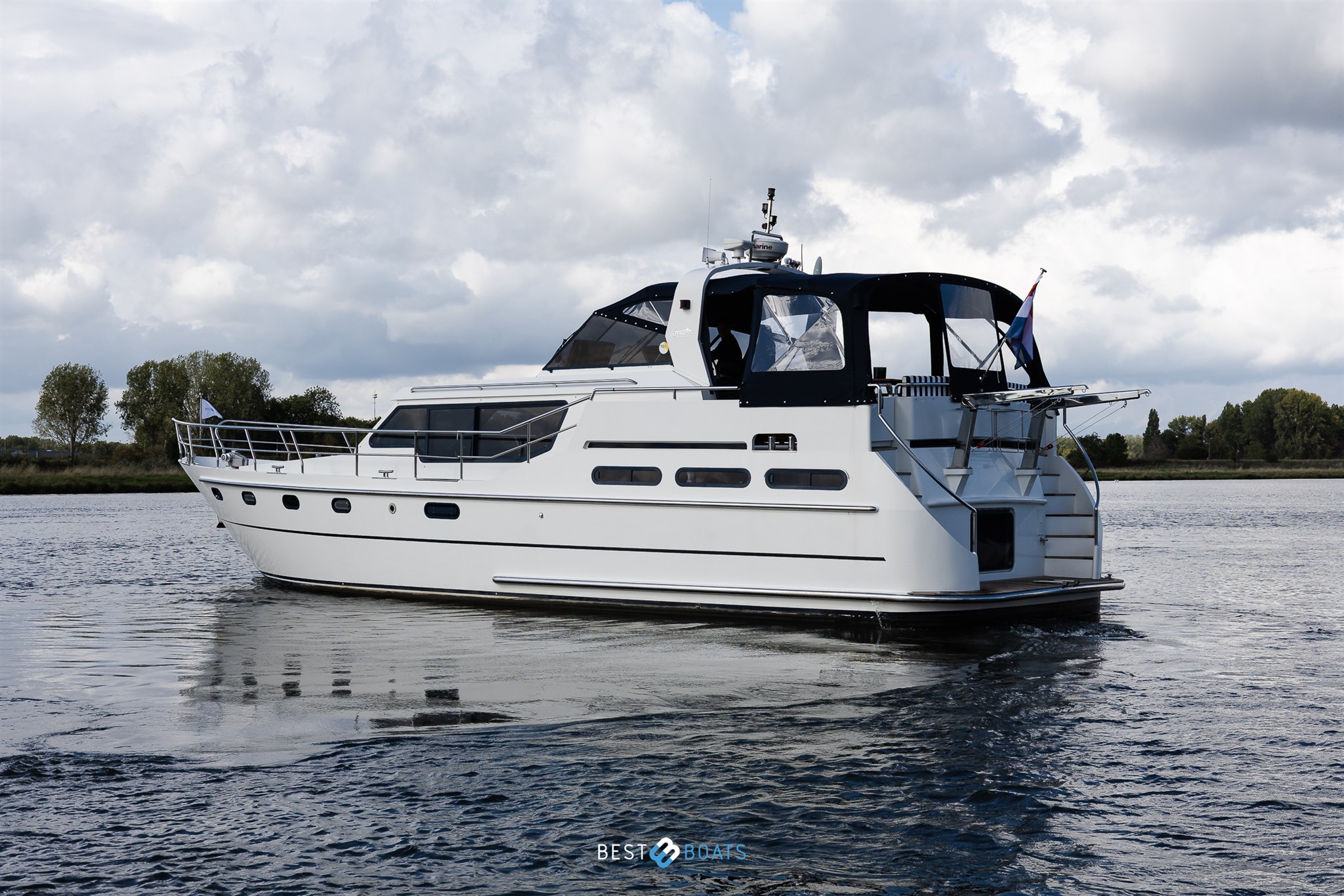 foto: 16 Linskens Catfish 1500