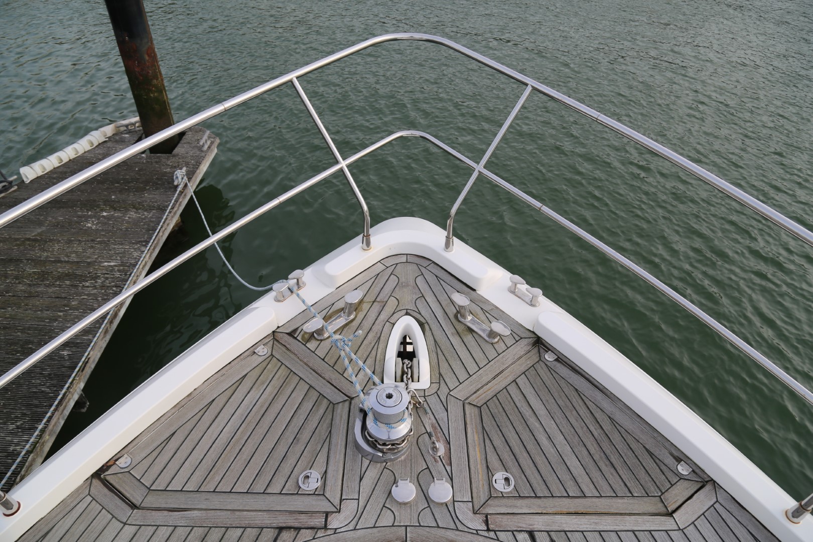 foto: 9 Fairline  Squadron 58