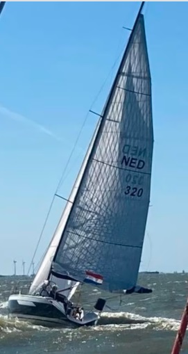 foto: 4 Dehler  DB 2