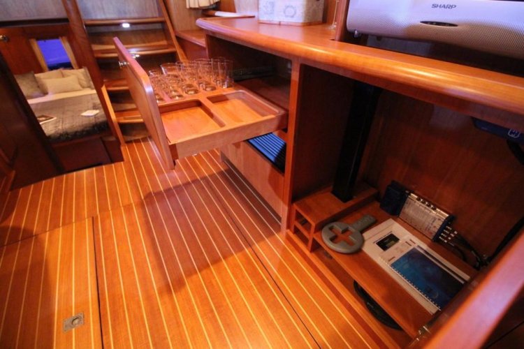 foto: 82 Linssen Grand Sturdy 470 AC MkII Stabilizers