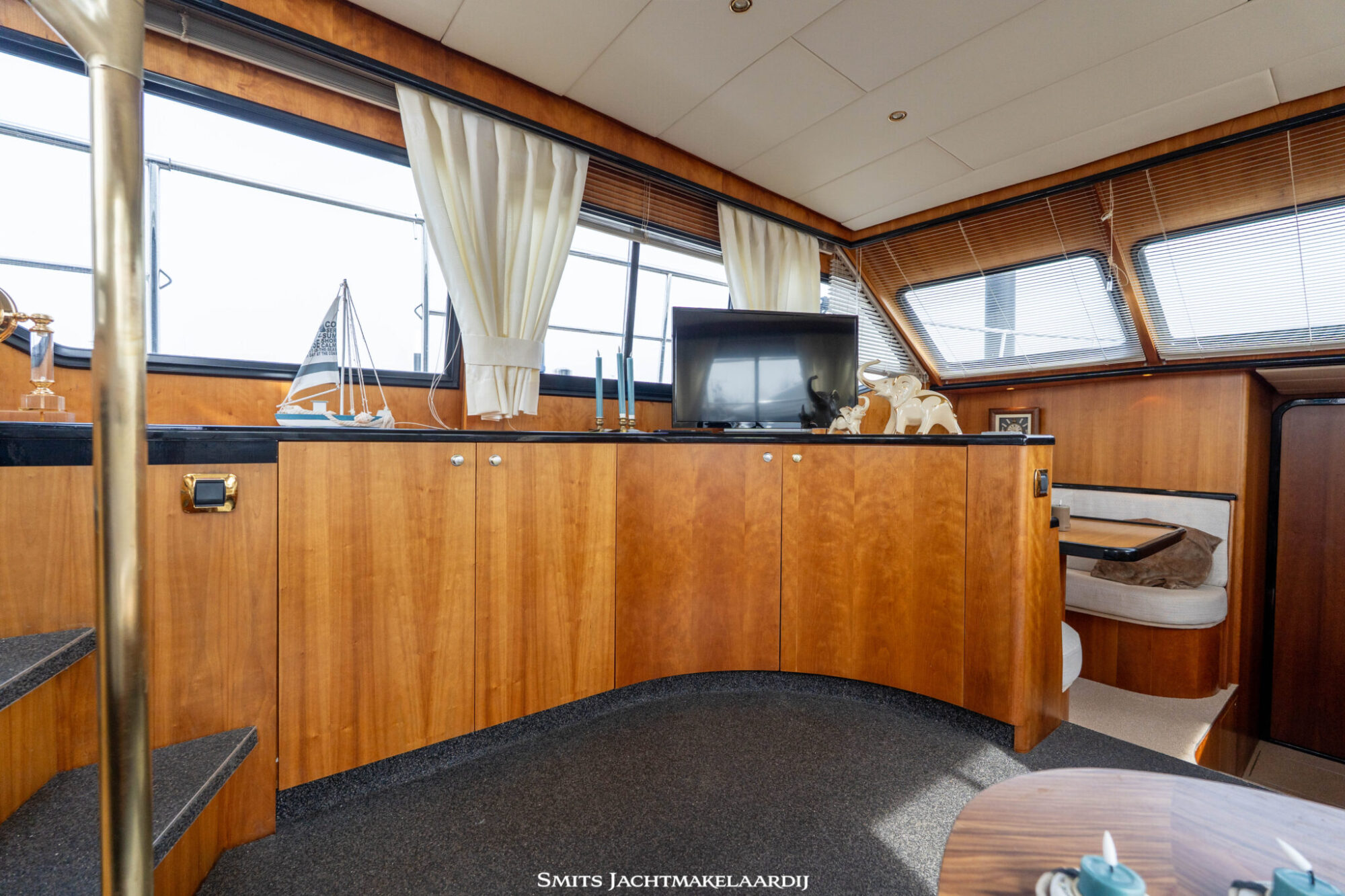 foto: 87 Pacific Pacific Allure 148 VS