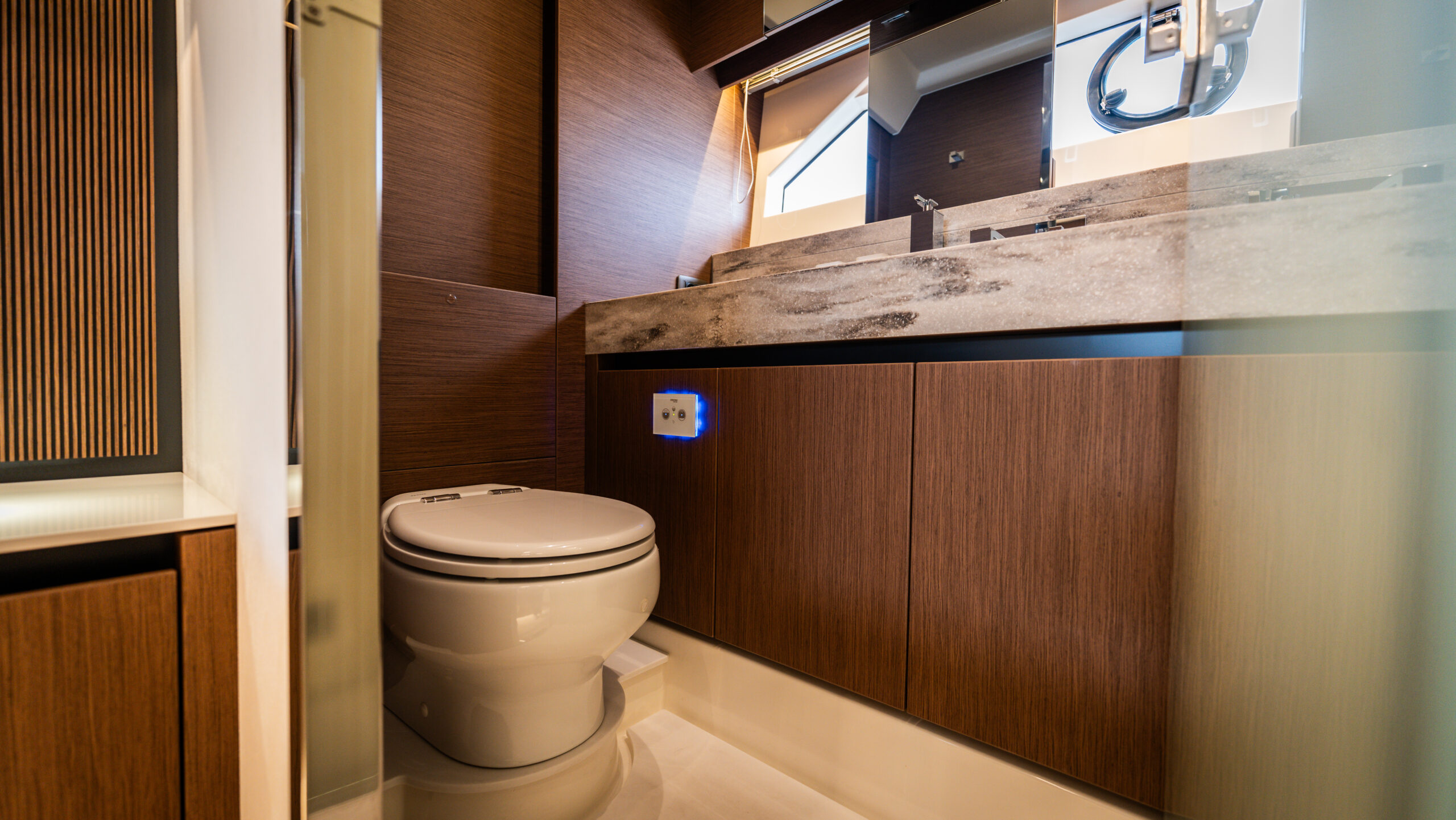 foto: 109 Prestige X70
