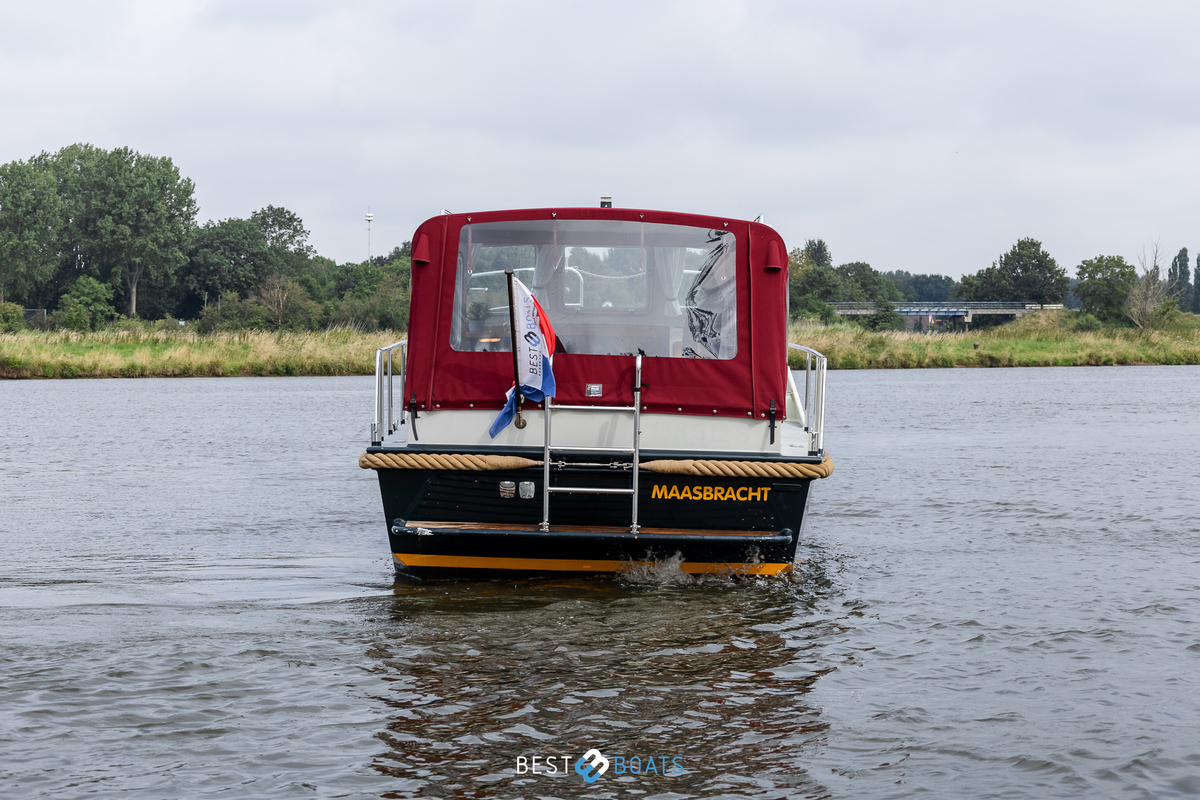 foto: 14 Linssen  Dutch Sturdy 260 OC