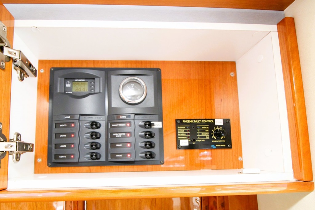 foto: 17 Rivièra 4700 Sport Yacht