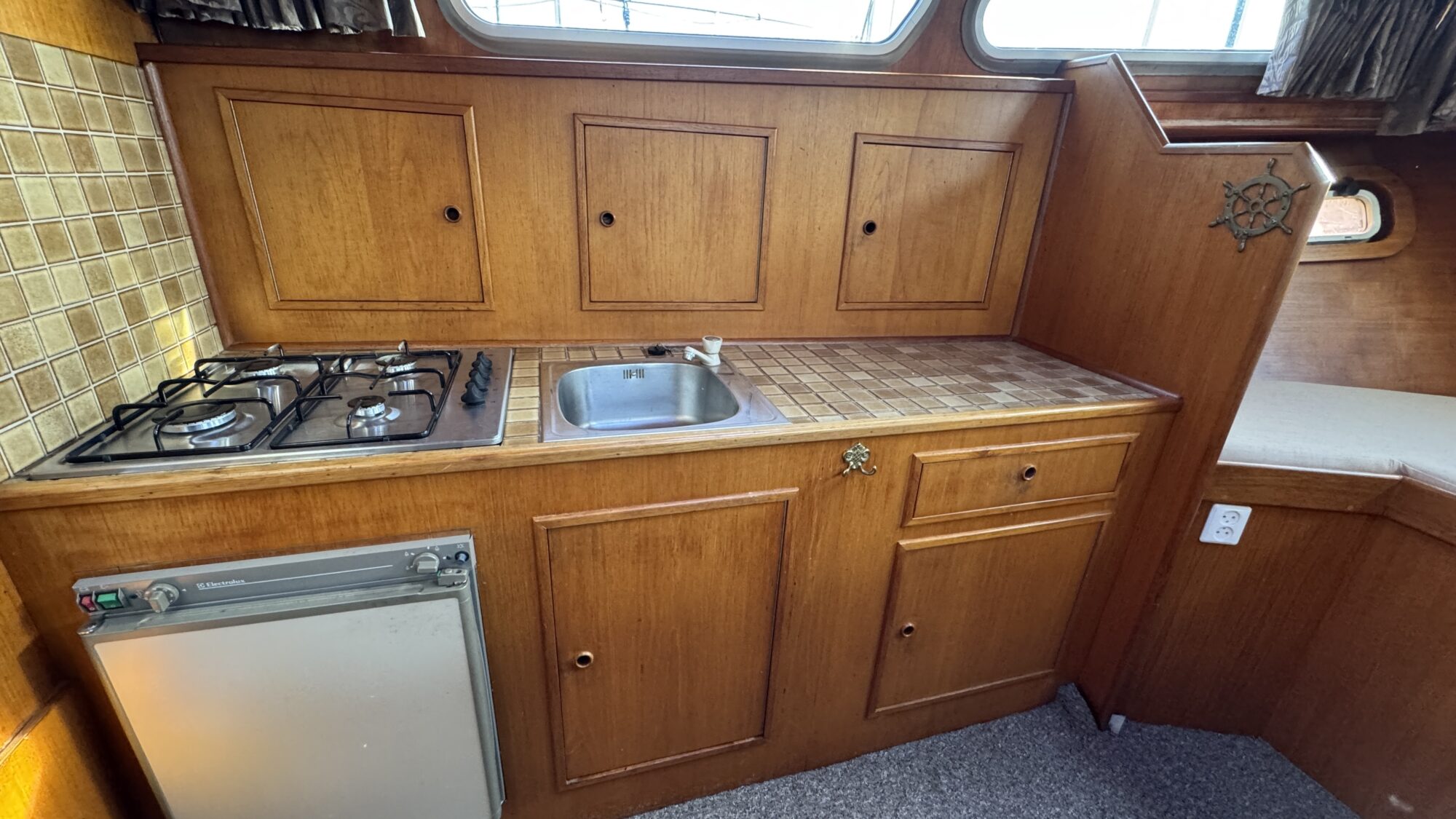 foto: 16 Valkkruiser Valkkruiser 11.00 Flybridge