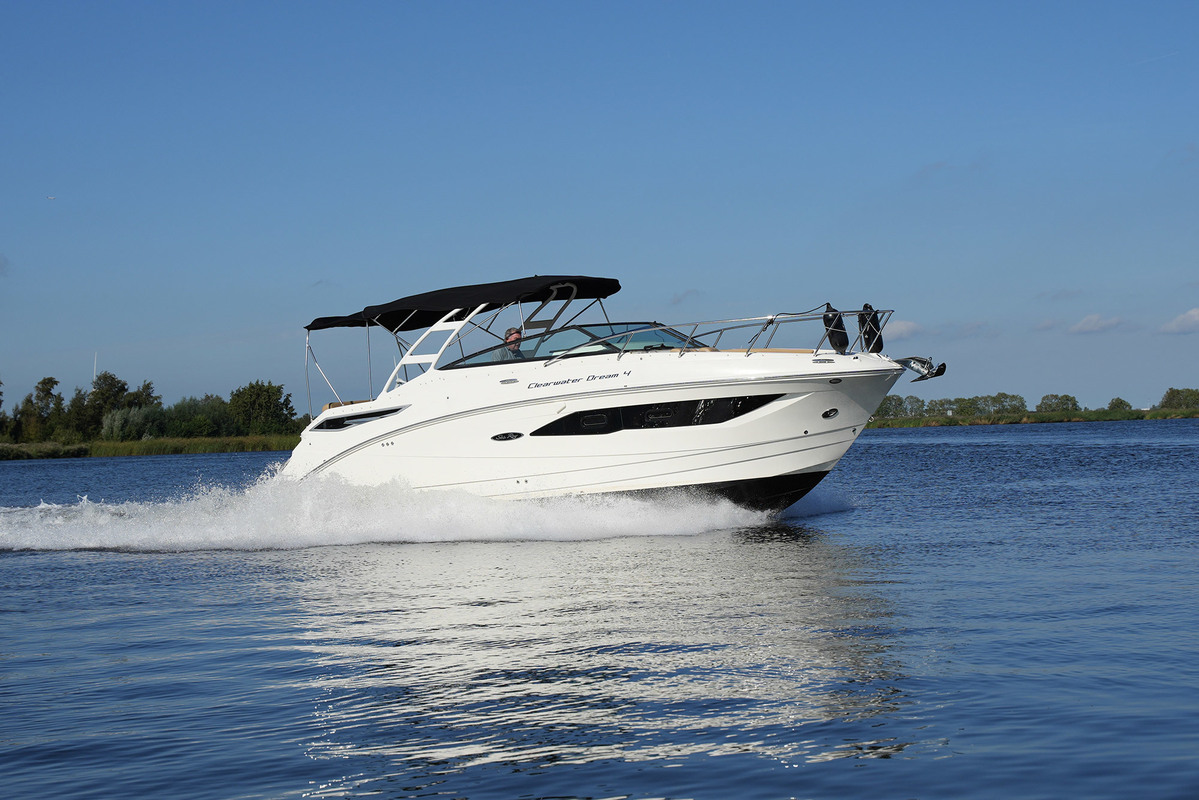 foto: 34 Sea Ray Sundancer 290