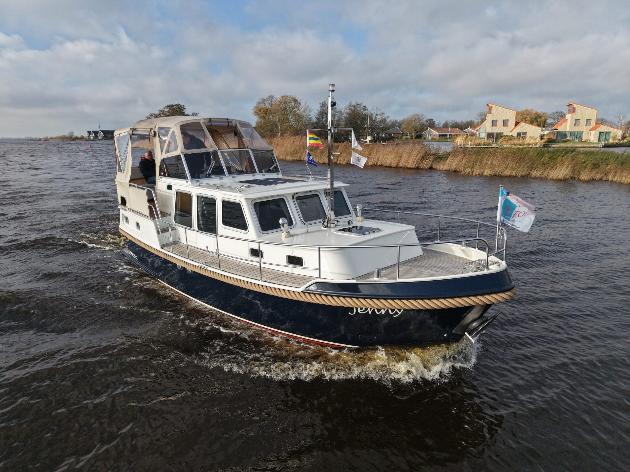 foto: 48 Jetten Jetten Bully 9.60 AK