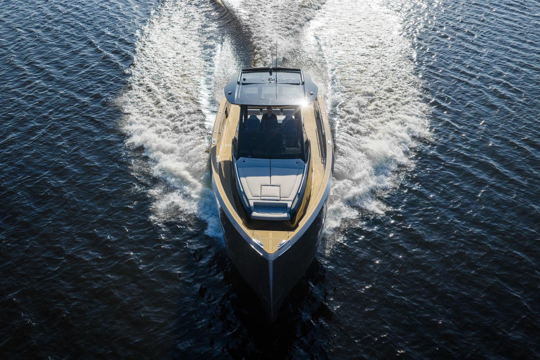 foto: 16 Pardo Yachts 43