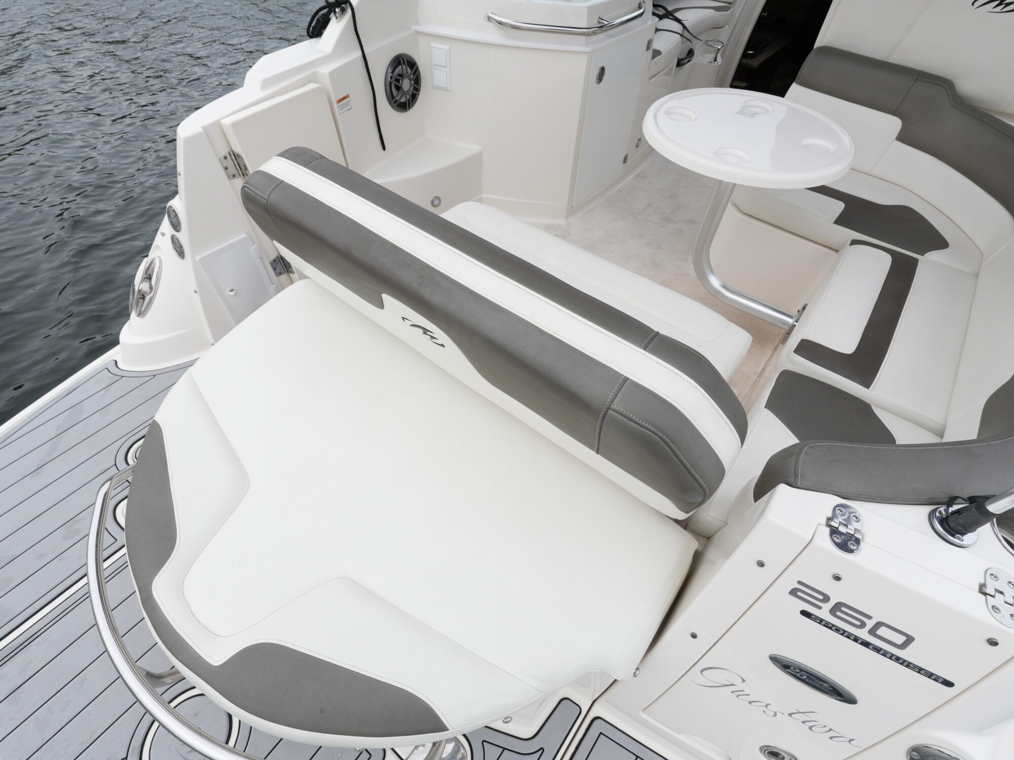 foto: 19 Monterey Monterey 260 Sport Cruiser