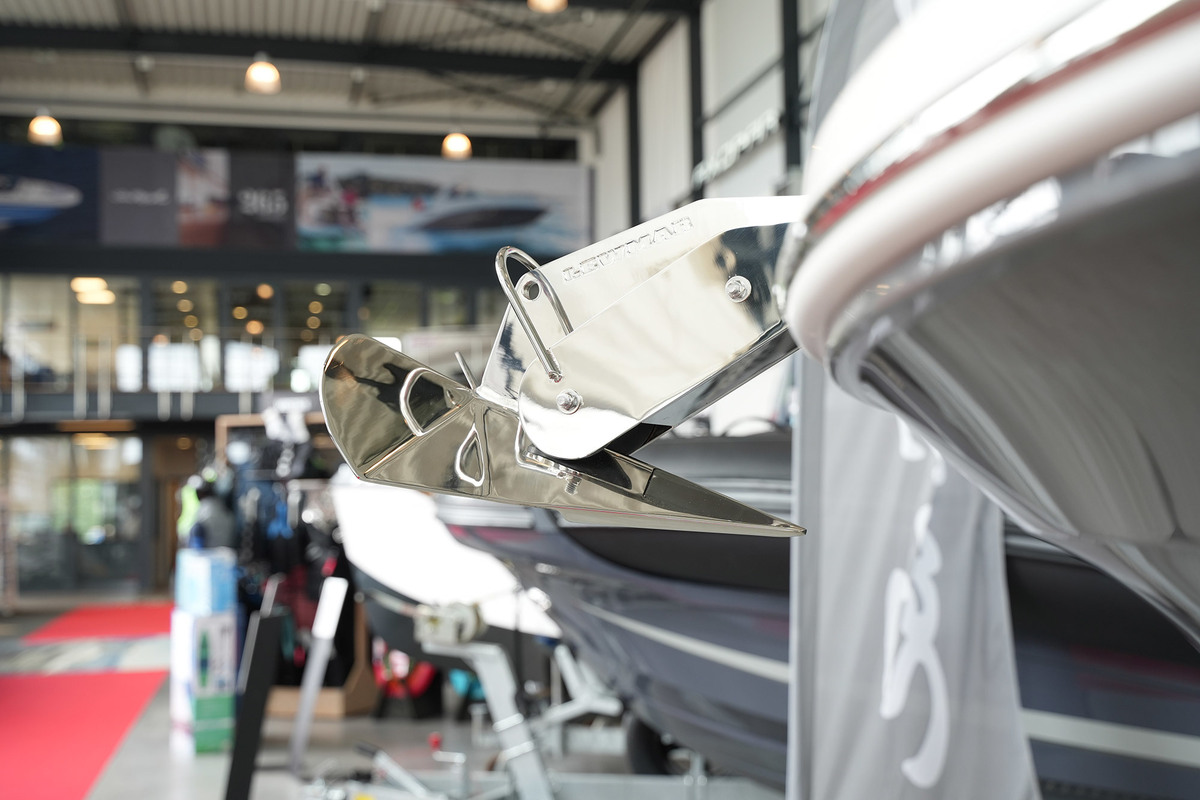 foto: 82 Sea Ray SDX 250