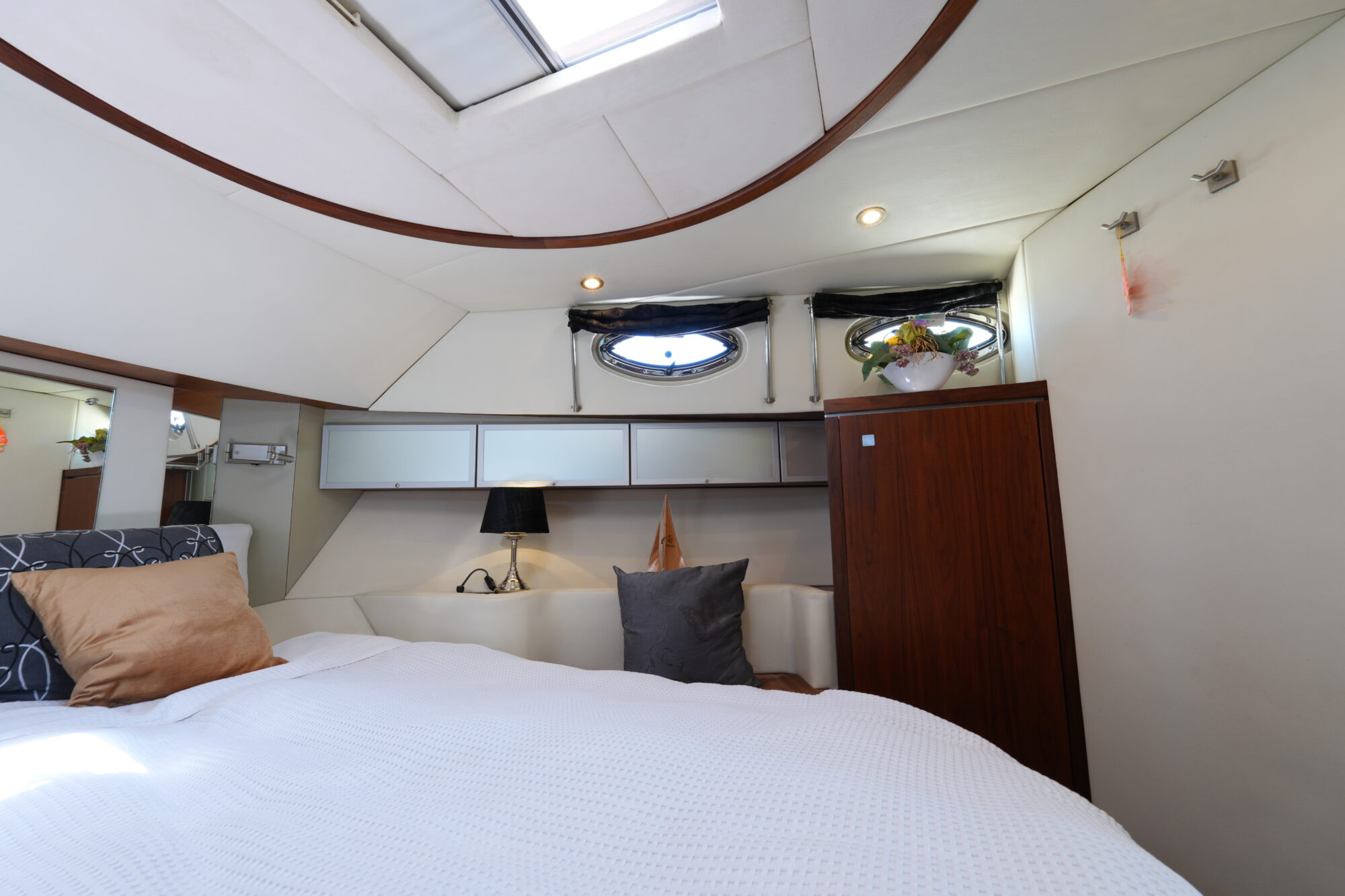 foto: 22 Vivante Vivante 42 AK