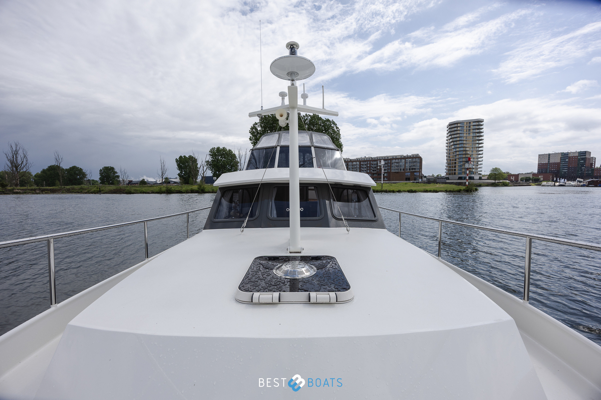 foto: 16 Linssen 35 SL AC