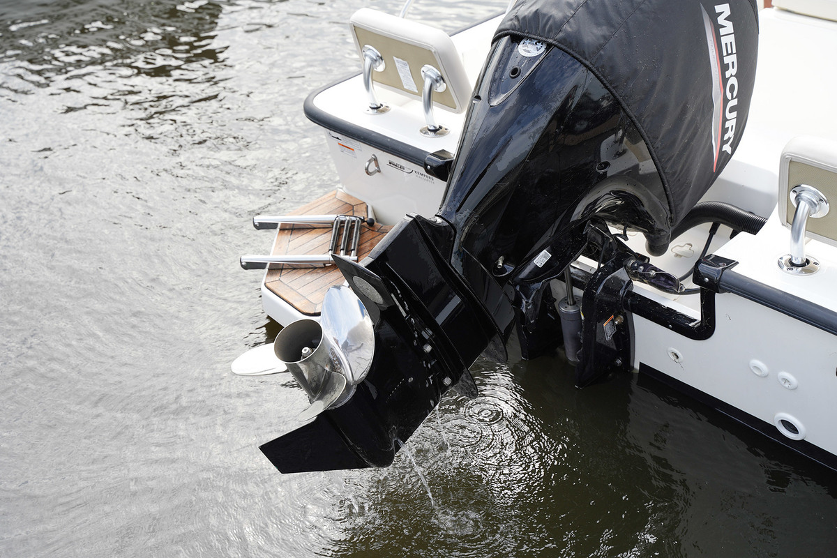 foto: 26 Boston Whaler 190 Montauk
