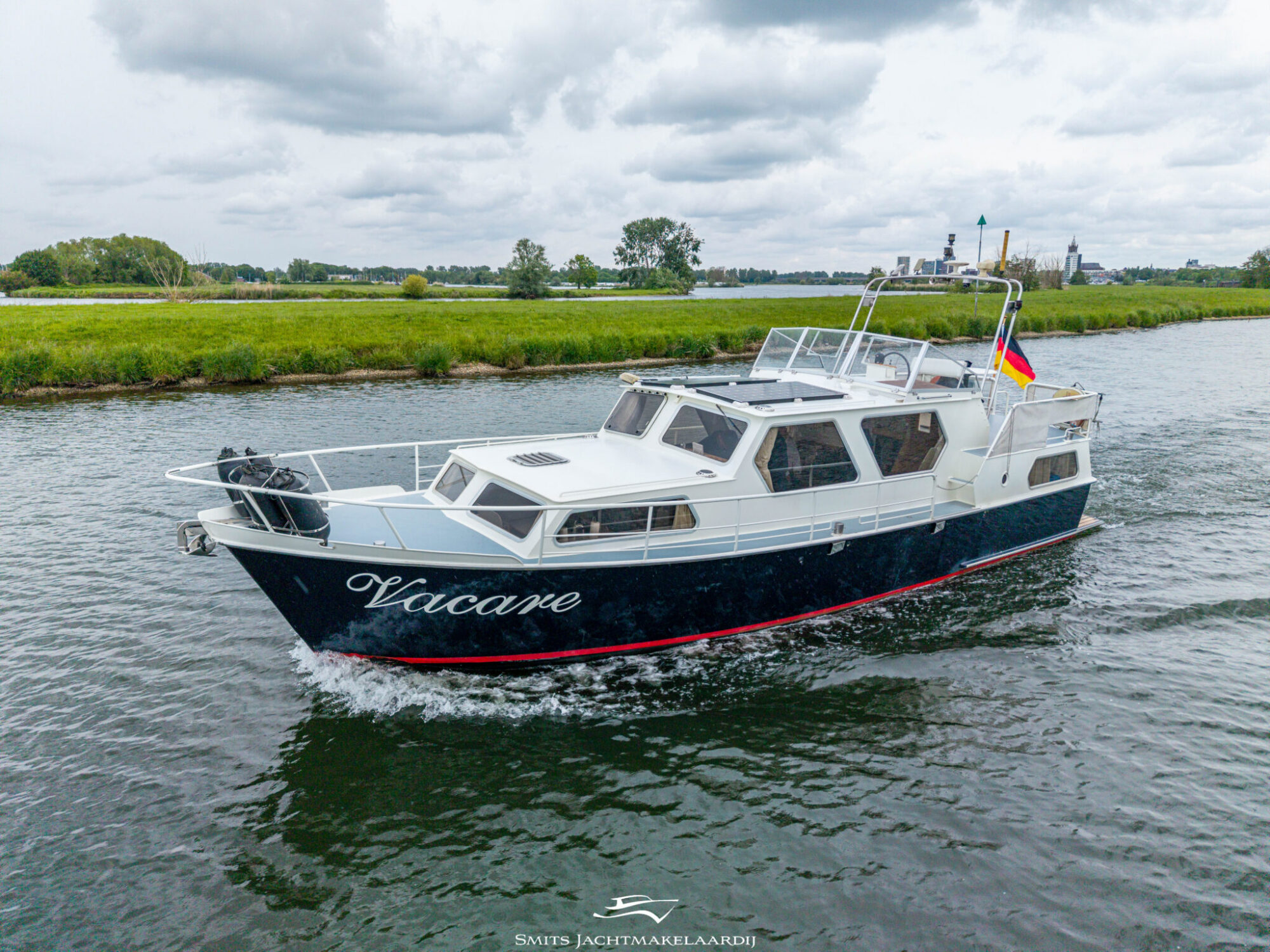 foto: 21 Waterman Waterman Kruiser 12.50 AK Cabrio