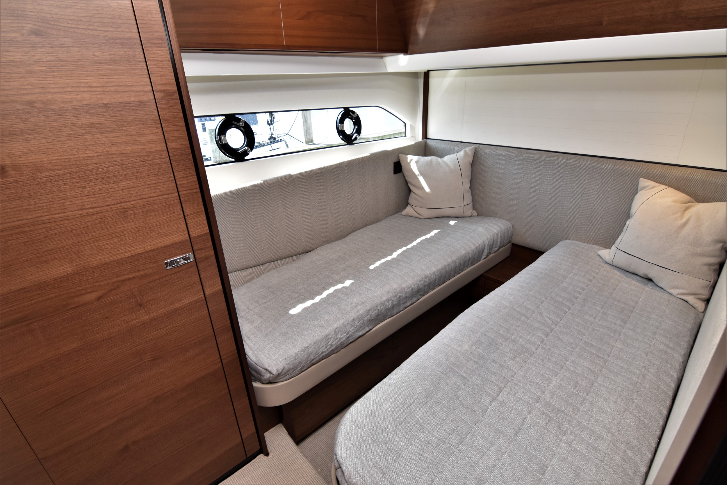 foto: 23 Princess  F55