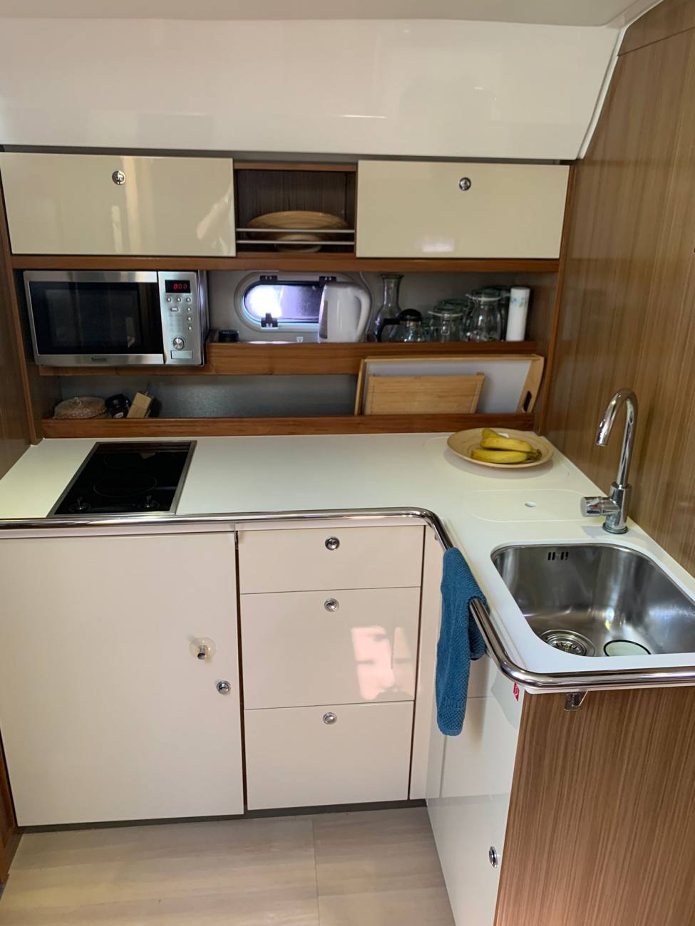 foto: 18 Bavaria 38 HT