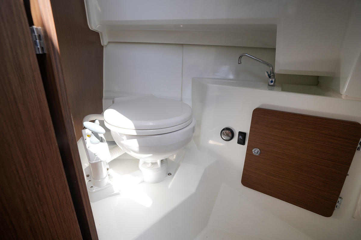 foto: 30 Jeanneau Merry Fisher 795 Sport Serie 2