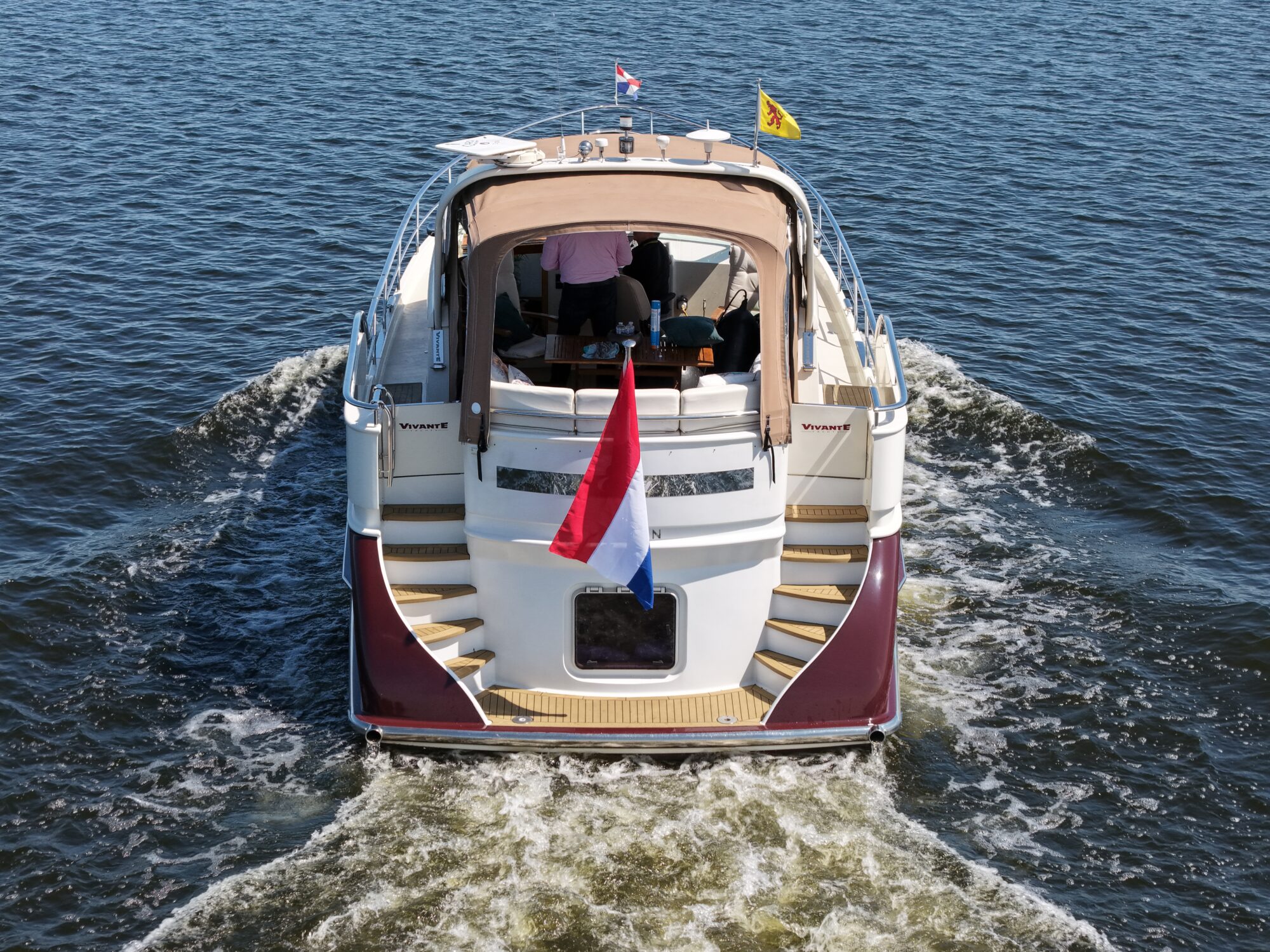 foto: 23 Vivante Vivante 42 AK