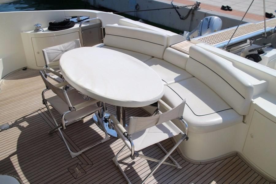 foto: 6 Azimut 62 Evolution
