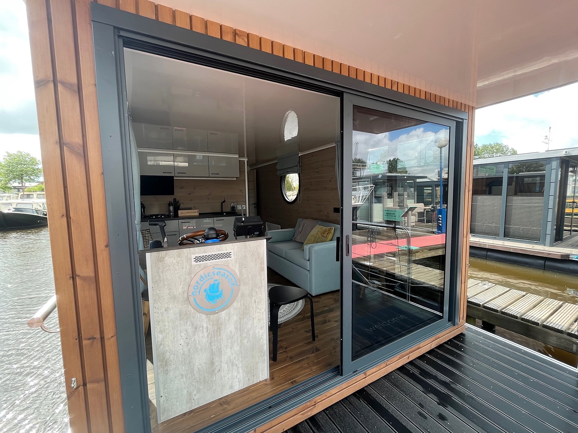 foto: 47 Nordic Season NS 36 Eco 23 Houseboat