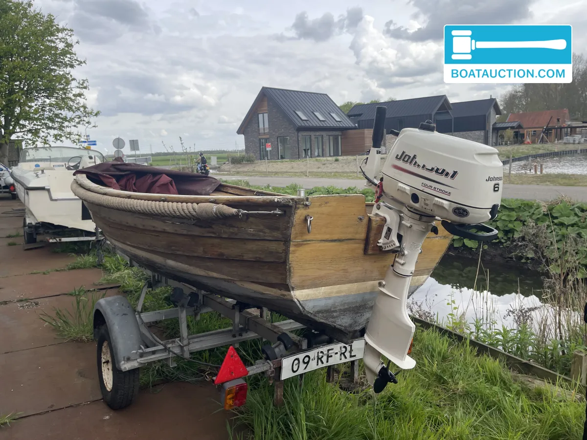 foto: 12 Sloep 420