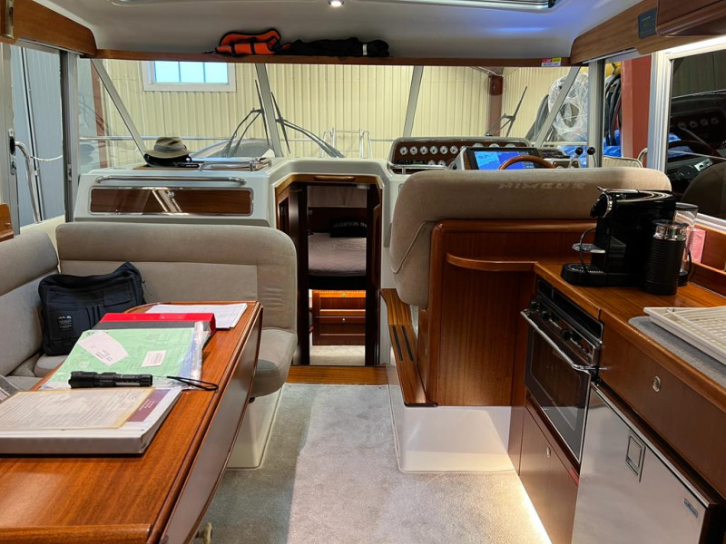 foto: 7 Nimbus   42 Nova Coupe