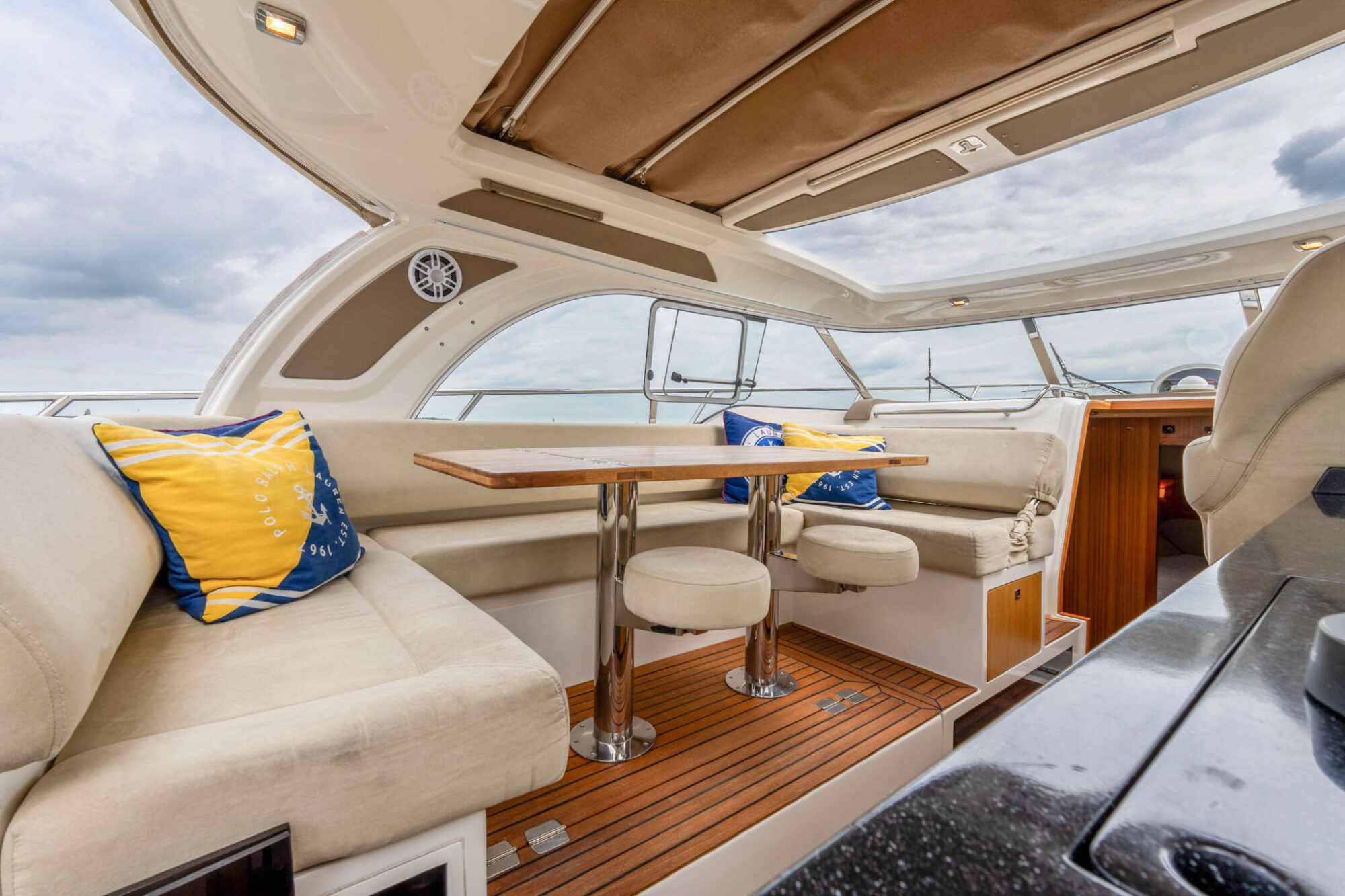 foto: 20 Marex Marex 370 ACC