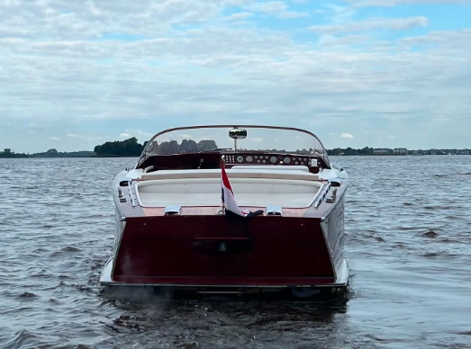 foto: 5 Boesch   850 Runabout 