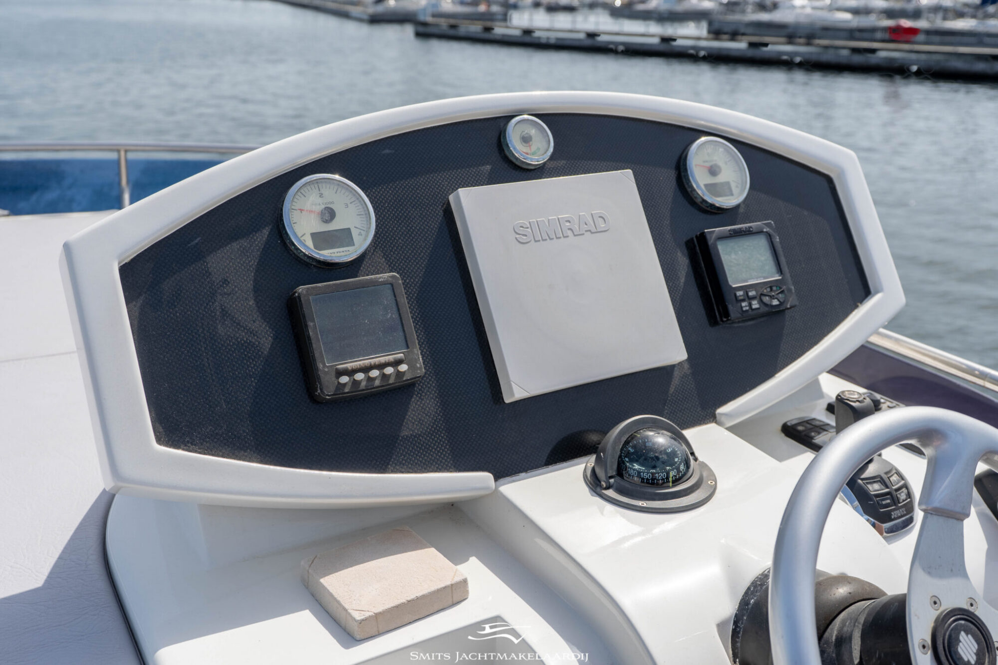 foto: 82 Rodman Rodman 44 Muse IPS