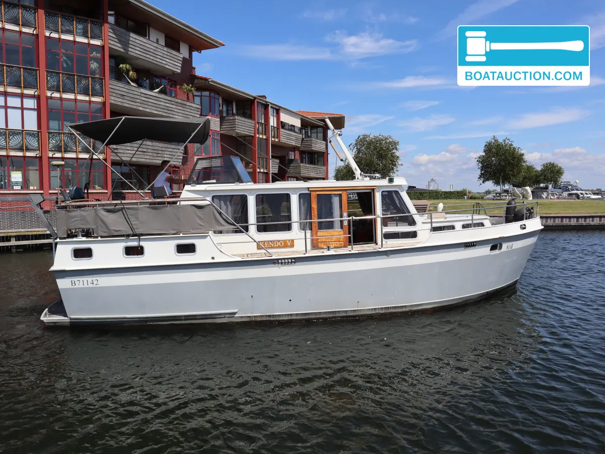 foto: 22 Visserstrawler 1050