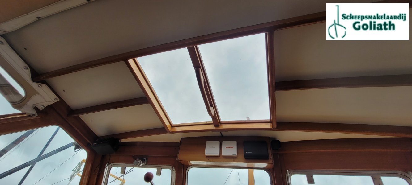 foto: 27 Vennekes Korall 50/50