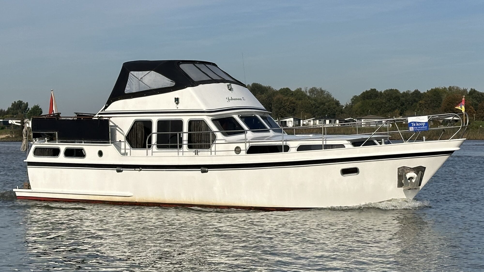 foto: 17 Valkkruiser Valkkruiser 11.00 Flybridge