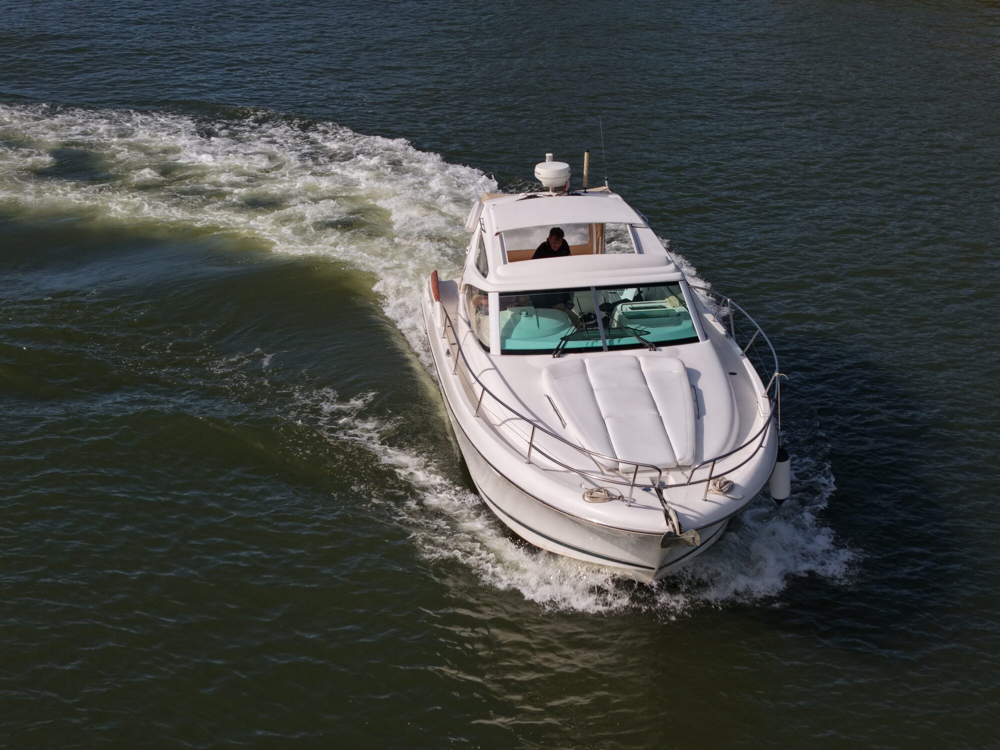 foto: 54 Jeanneau Jeanneau Prestige 34S HT