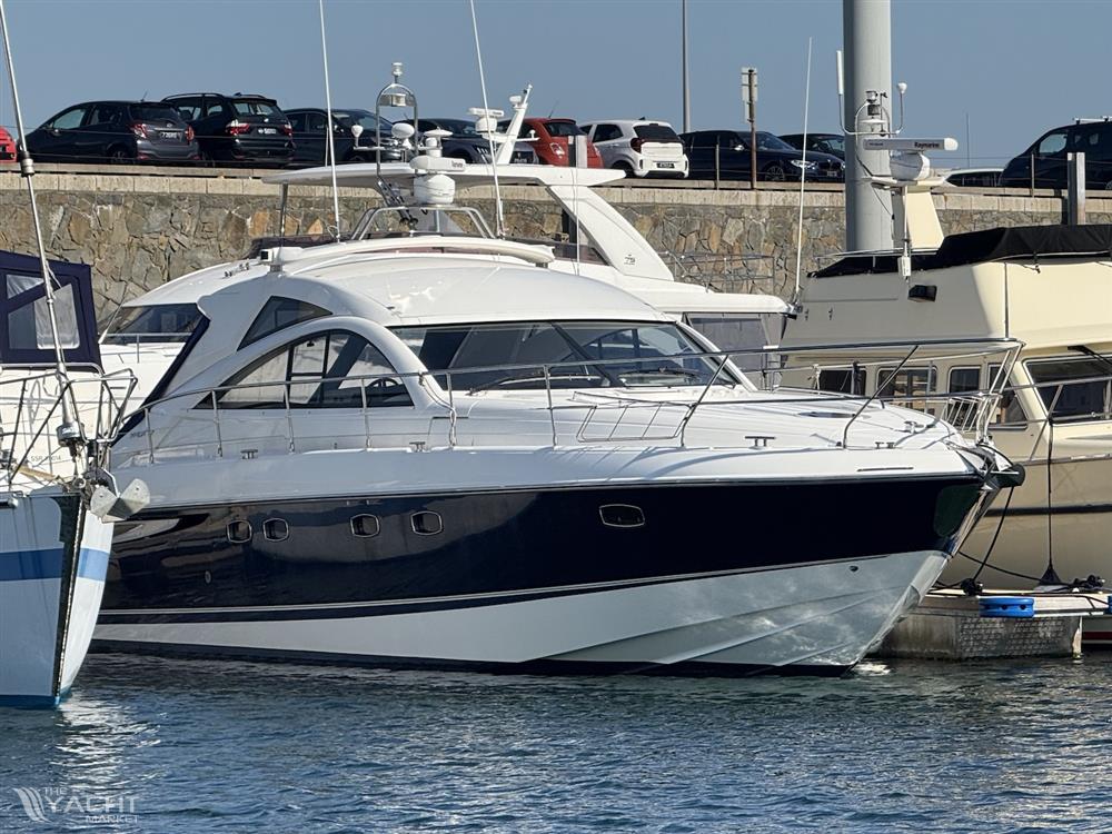 hoofdfoto: 1 Fairline 47 targa