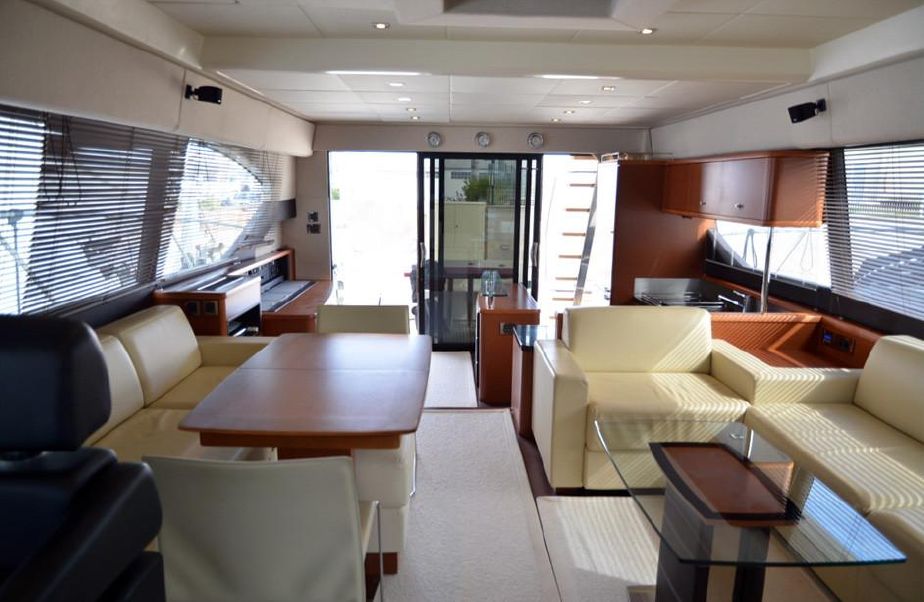 foto: 12 Prestige 60