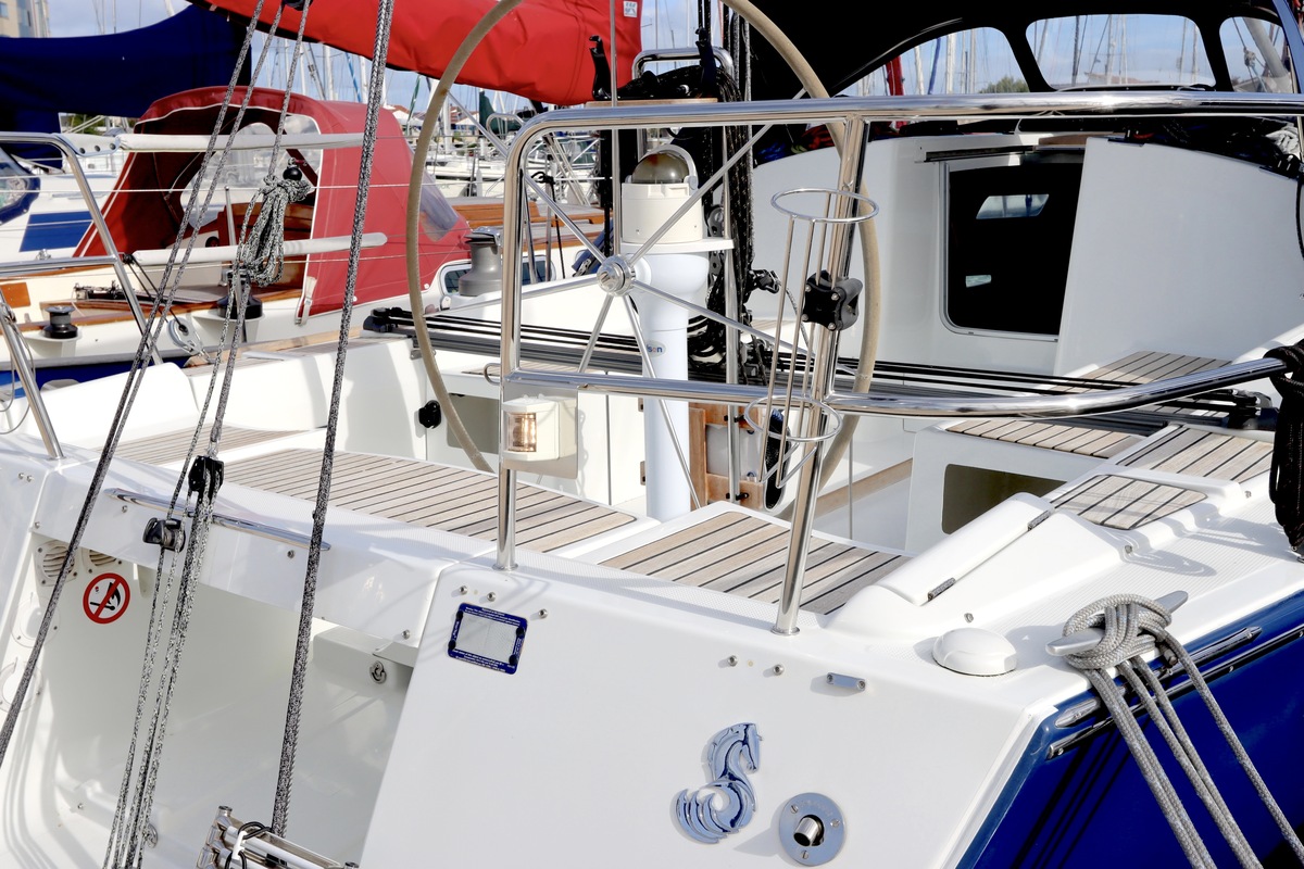 foto: 68 Beneteau  First 36.7 Performance uitvoering